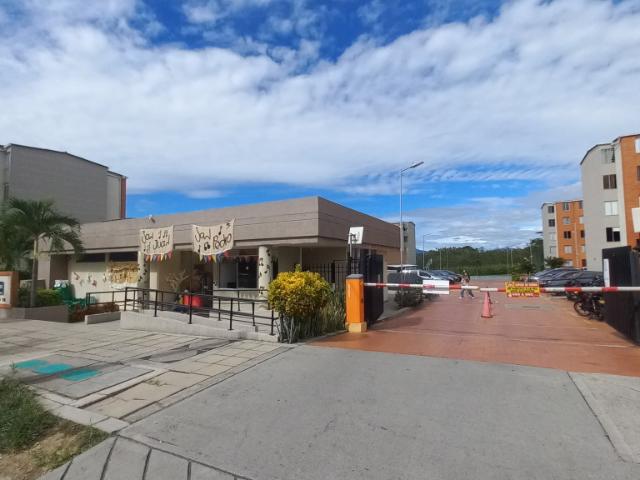 APARTAMENTO en ARRIENDO en C.R FONTANA CAMPESTRE PISO 9