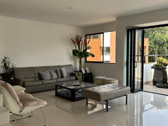 Apartamento EN ARRIENDO EN Cali EN La Arboleda 296159 $10.000.000