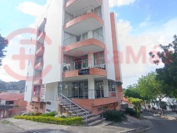 Apartamento En Arriendo En Los Patios En Los Patios Bellavista Edificio Titanio A304359