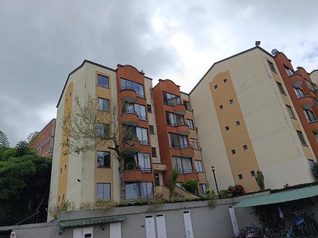 Apartamento En Arriendo En Pereira En Belmonte A375382
