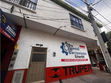 Girardot, Cundinamarca - Aparcadero, Cocina integral