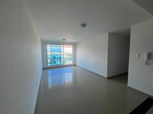 Apartamento en arriendo La Esmeralda, Nororiente