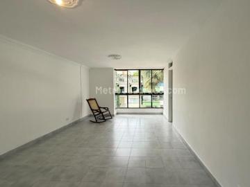 Apartamento en Arriendo, Laureles, Medellín