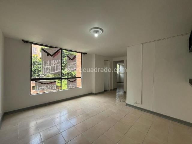 Apartamento en Arriendo, LAURELES NOGAL, Medellín