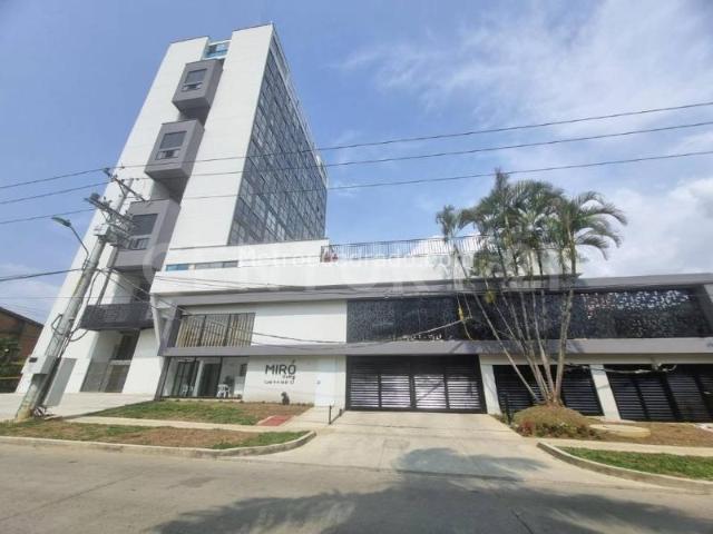 Apartamento en Arriendo, Limonar, Cali