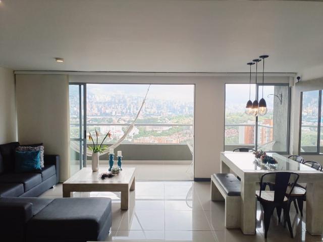 Apartamento en arriendo, Loma de los bernal