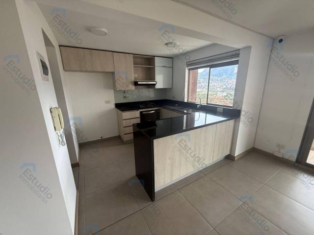 Apartamento en arriendo, Loma de los bernal