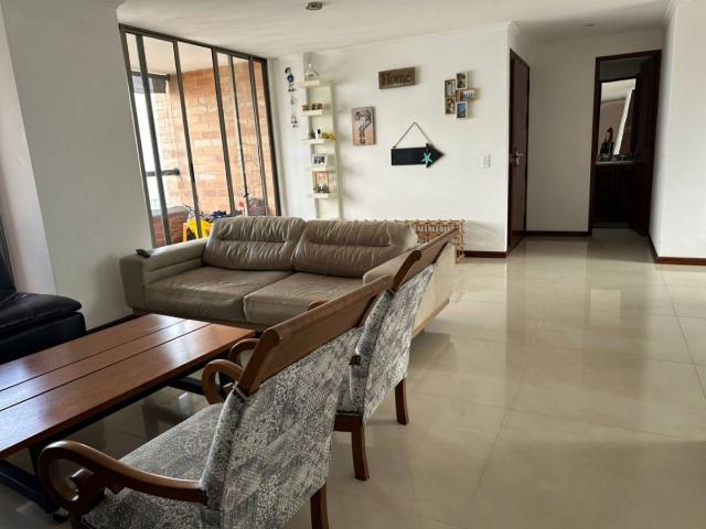 Apartamento en Arriendo Loma Del Campestre