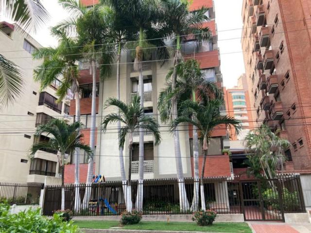 Apartamento en arriendo Villa Country, Localidad Norte Centro Histórico