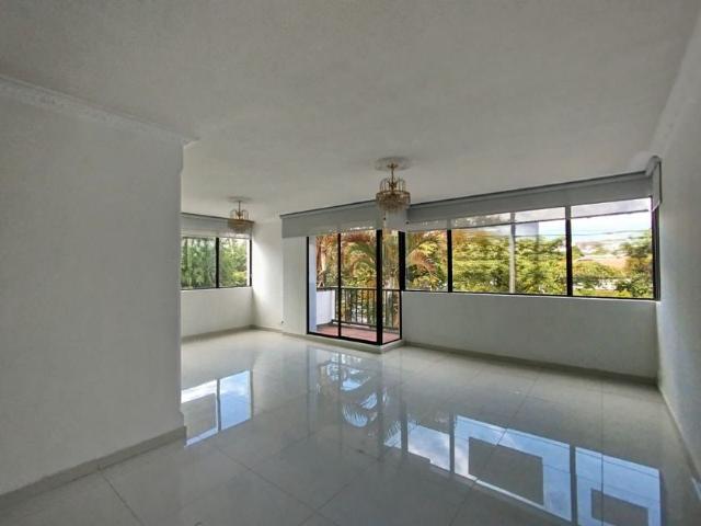 Apartamento en arriendo Los Alamos, Universidad