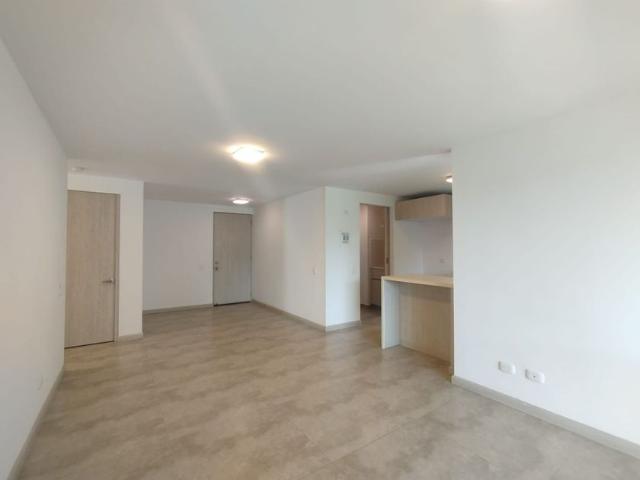 Apartamento en arriendo Los Alamos, Universidad