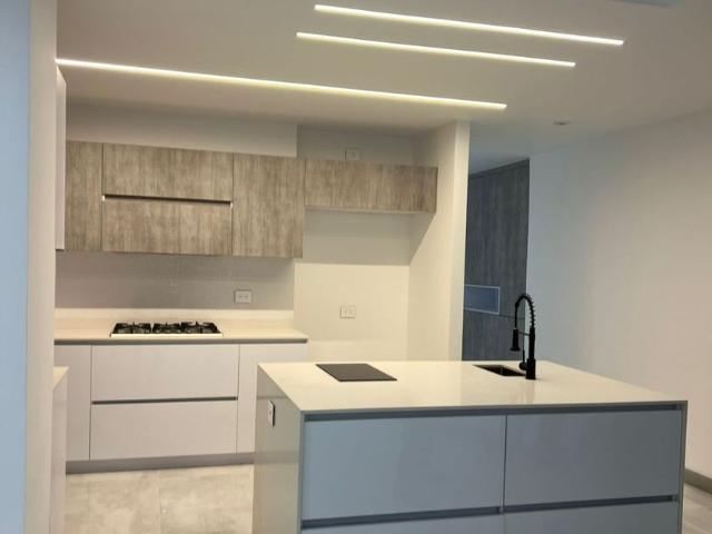 Apartamento en arriendo Los Alamos, Universidad