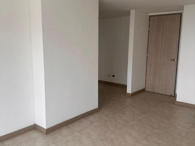 Apartamento en arriendo Los Alamos, Universidad