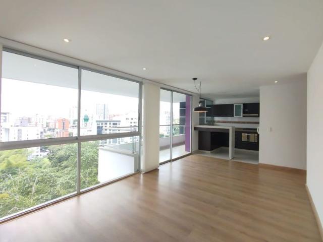 Apartamento en arriendo Los Alamos, Universidad
