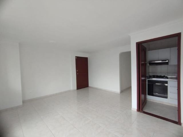 Apartamento en arriendo Los Alamos, Universidad