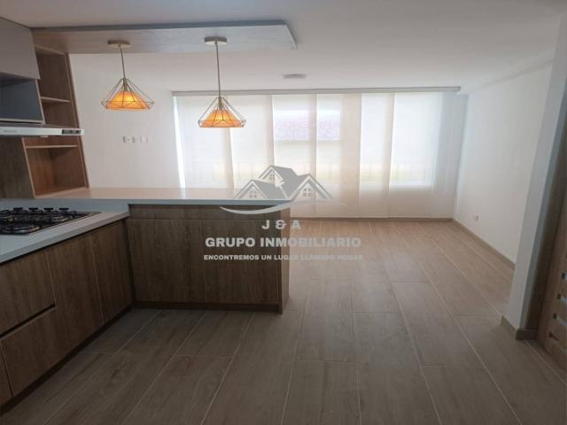 Apartamento En Arriendo Los Alcazares, Manizales