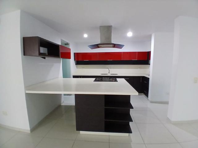 Apartamento en arriendo Los Alpes, Universidad