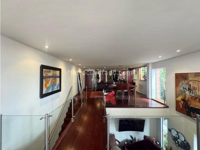 Apartamento en Arriendo, Los Rosales Bajo, Bogotá D.C