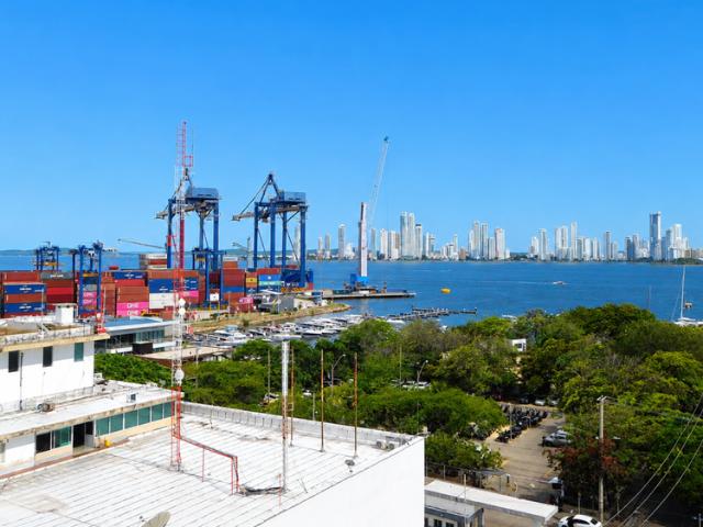 Apartamento en arriendo Manga, Cartagena De Indias