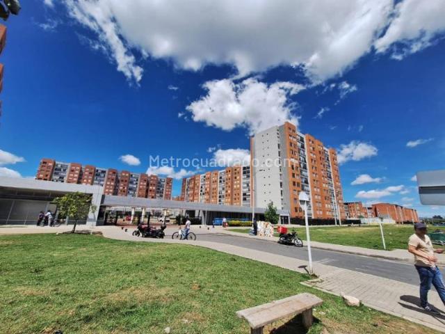 Apartamento en Arriendo, Madrid, Madrid