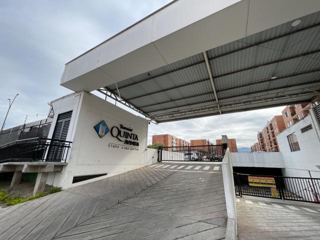 Apartamento en arriendo o venta, Santa ana
