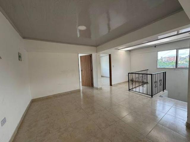 Apartamento en arriendo, Peralonso