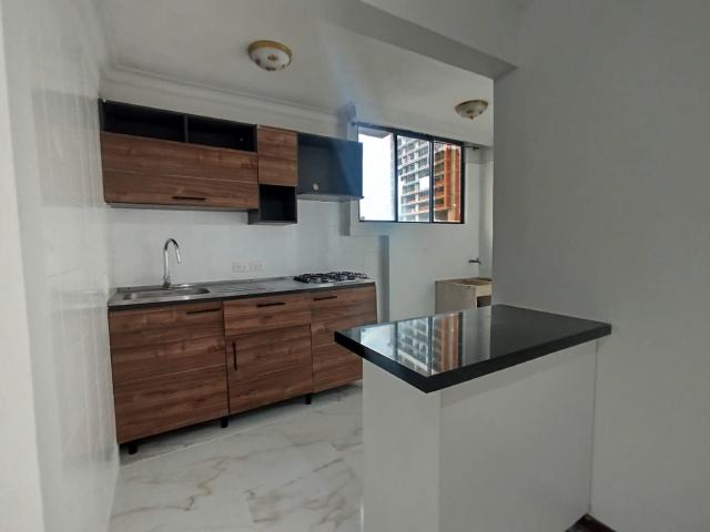Apartamento en arriendo, Pinares alto