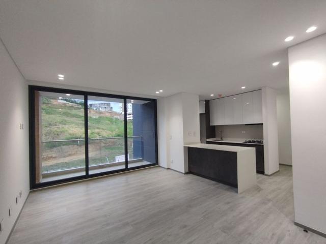 Apartamento en arriendo Pinares Alto, Comuna Oriente, Pereira, Risaralda, Colombia
