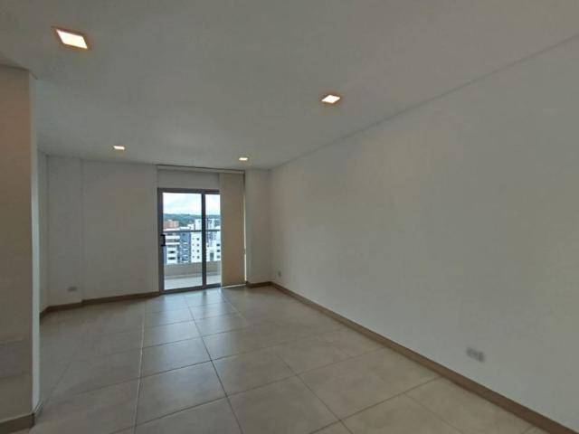 Apartamento en arriendo Pinares De San Martin, Universidad