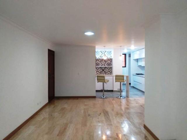 Apartamento en arriendo Pinares De San Martin, Universidad