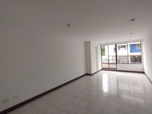 Apartamento en arriendo Pinares De San Martin, Universidad
