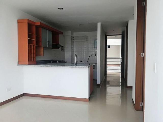 Apartamento en arriendo Pinares De San Martin, Universidad