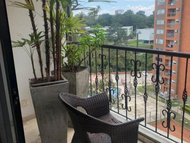 Apartamento en arriendo Pinares De San Martin, Universidad