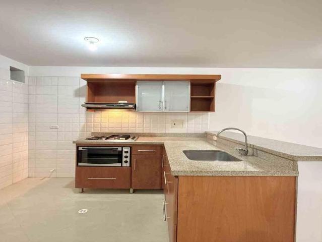Apartamento en arriendo Pinares De San Martin, Universidad