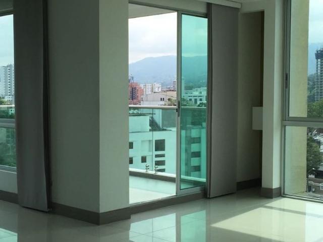 Apartamento en arriendo Pinares De San Martin, Universidad