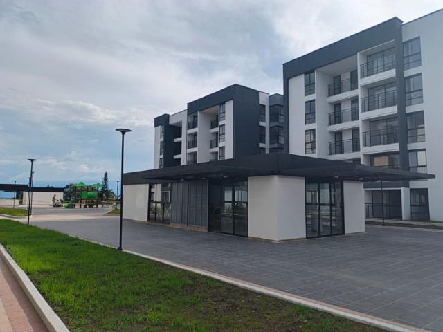 Apartamento en arriendo Pinares, Sur, Sur