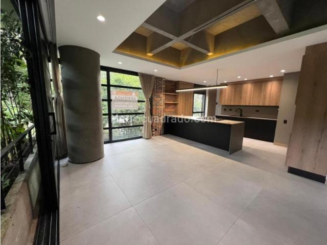 Apartamento en Arriendo, Poblado, Medellín