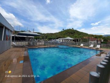 Apartamento en Arriendo, PRADOS DE CATALUÑA, Giron