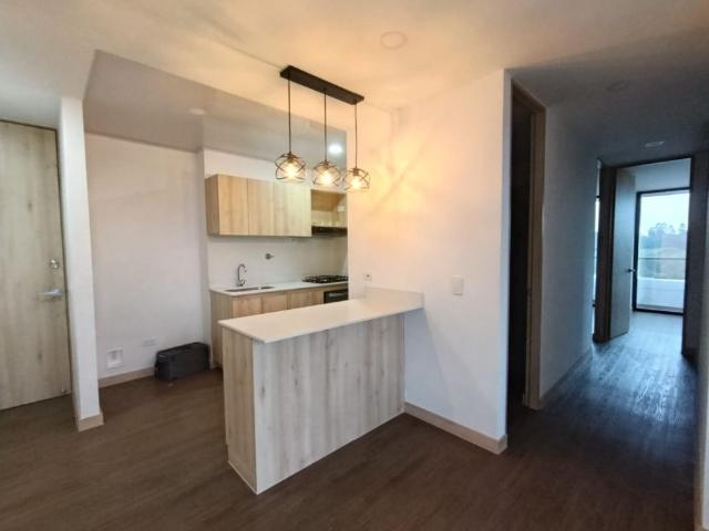 Apartamento en arriendo, San antonio