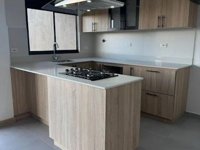 Apartamento en arriendo, San antonio