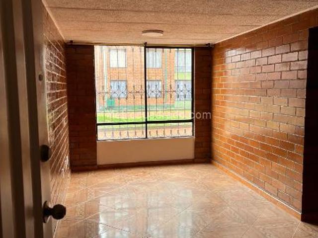 Apartamento en Arriendo, SAN BERNARDO, Bogotá D.C