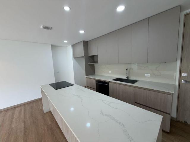 Apartamento en arriendo, Sajonia