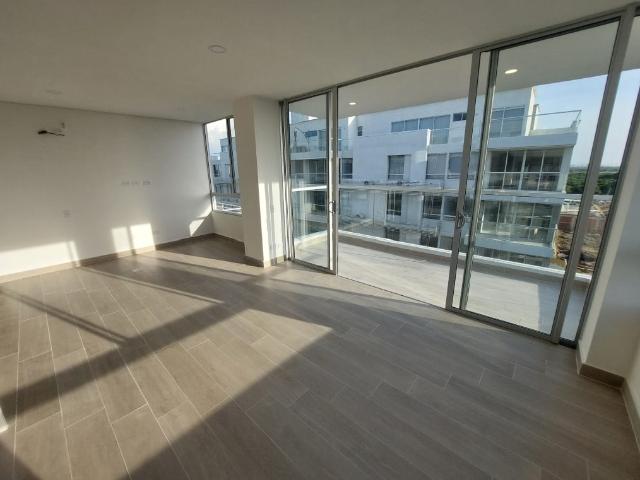 Apartamento en Arriendo Serena Del Mar