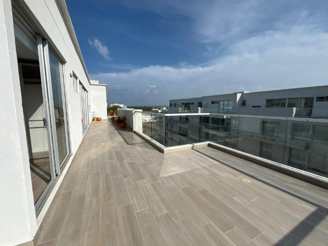 Apartamento en Arriendo Serena Del Mar