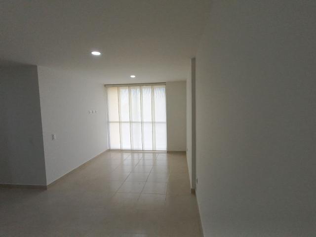 Apartamento en Av 19 Norte para arriendo