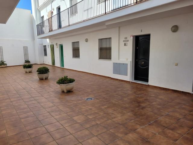 APARTAMENTO EN CHIPIONA