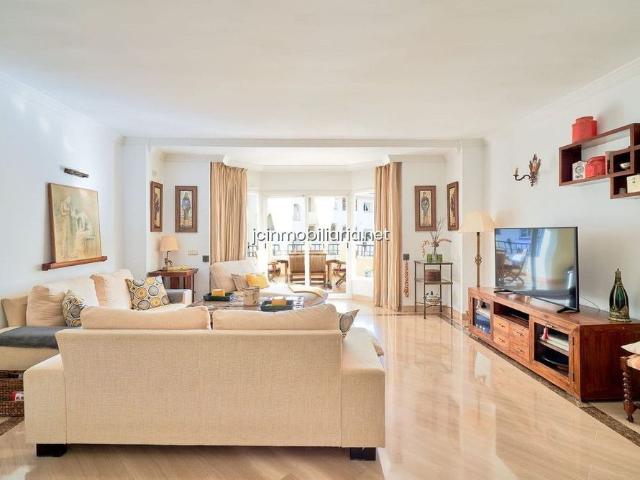 Apartamento en Marbella, alquiler