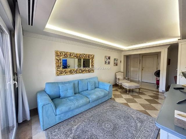 Apartamento en Marbella, alquiler