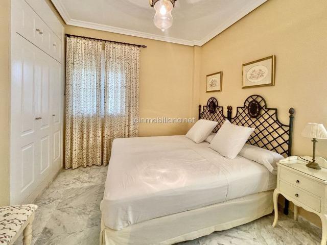 Apartamento en Marbella, Milla de Oro, alquiler