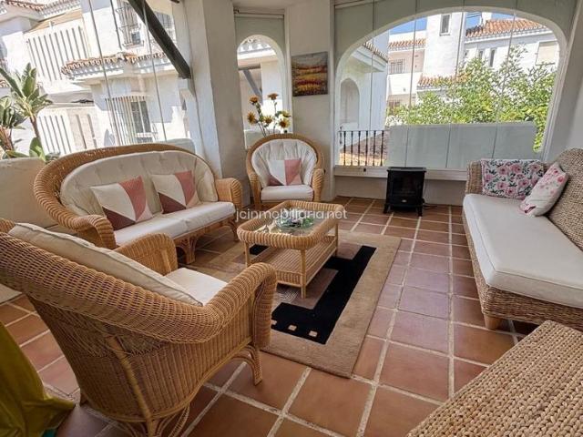 Apartamento en Marbella, Nueva Andalucia, alquiler